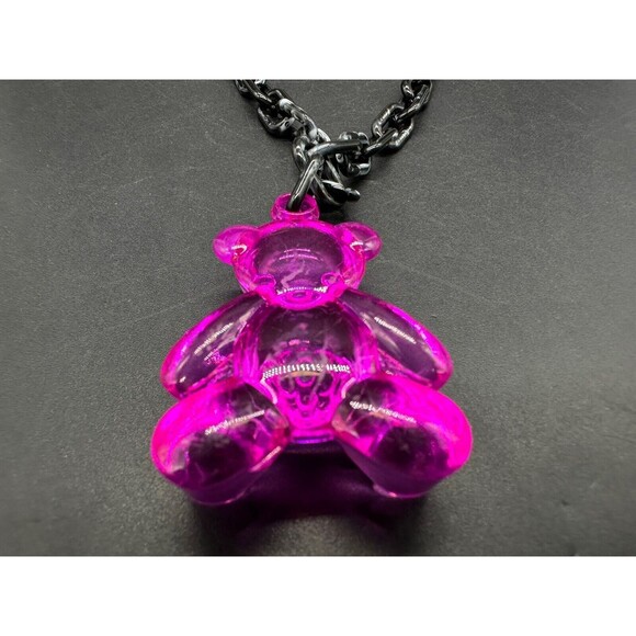 Acrylic Cable Link Chain Fuchsia Pink Bear Pendant Necklace   18” Long Black - Picture 5 of 9